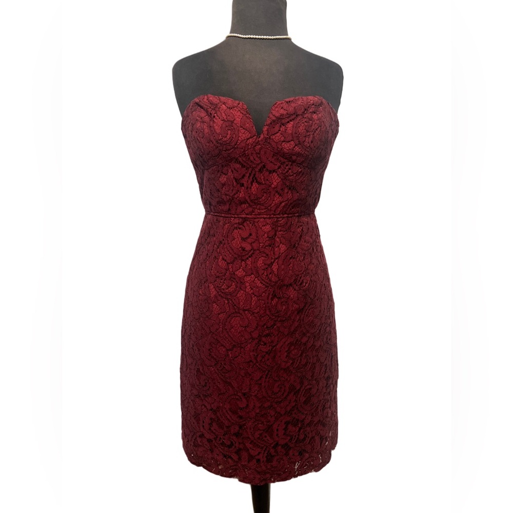 SOLD J Crew Cathleen Wine Leavers Lace Strapless Dress Size 2